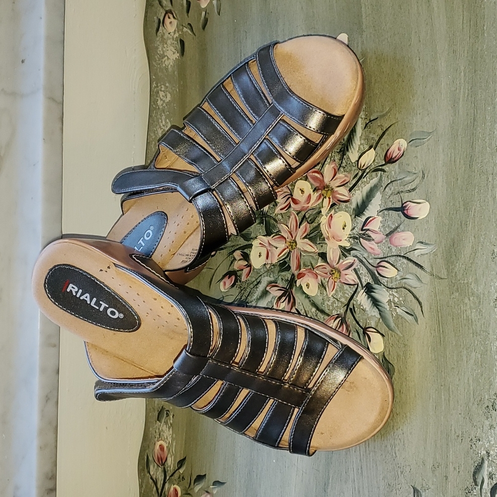 Rialto Valencia wedge sandals, bronze/pewter sz 9.5